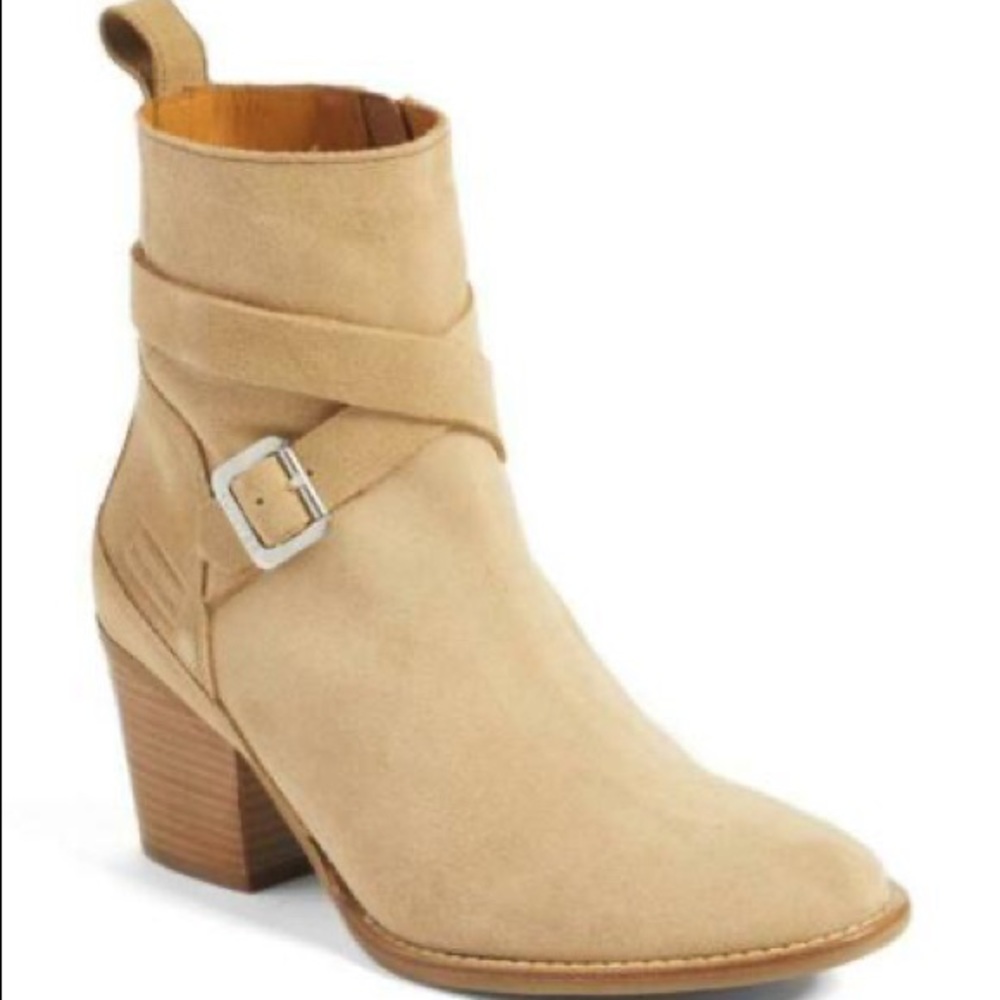 Hunter Refined Water Resistant Suede Strap Boot 9